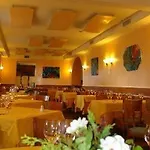 Il Castellaccio Hotel