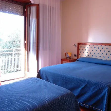 Il Castellaccio Hotel 3*