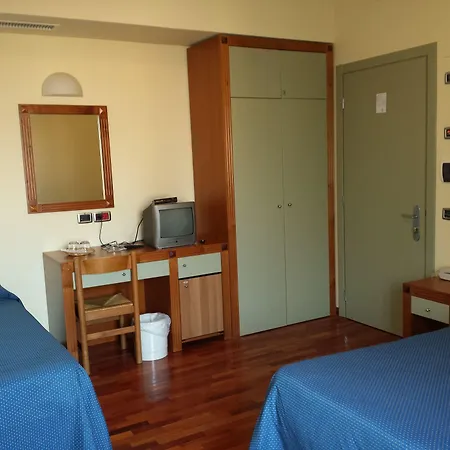 Il Castellaccio Hotel 3*