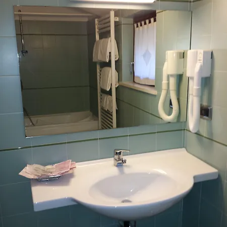 Il Castellaccio Hotel 3*