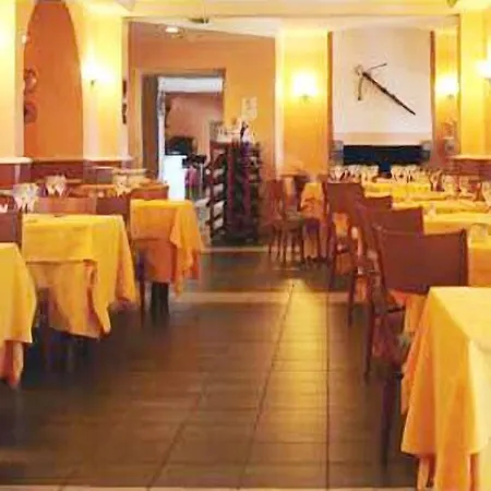Il Castellaccio Ξενοδοχείο 3*