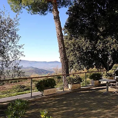 Il Castellaccio Ξενοδοχείο 3*