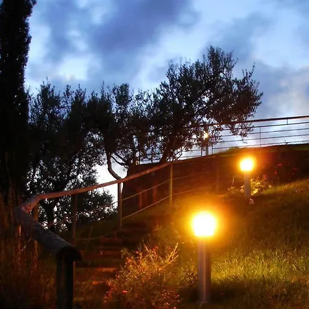 Il Castellaccio 3* Piccione