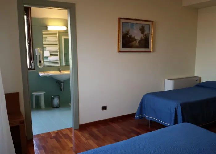 Il Castellaccio Hotel Piccione