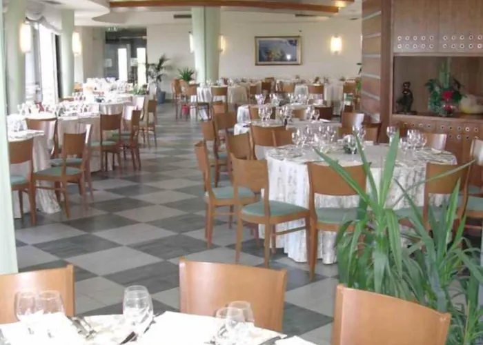 Il Castellaccio Hotel