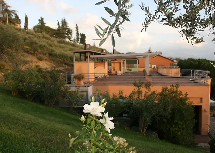 Il Castellaccio Hotel Piccione