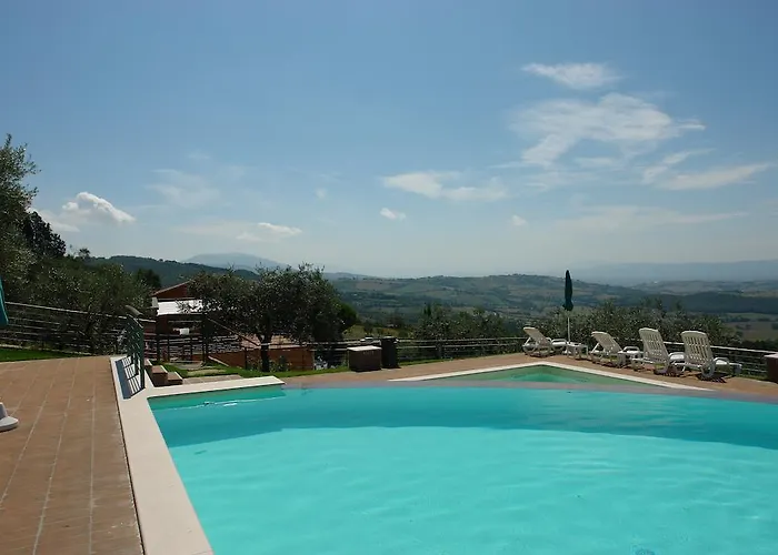 Il Castellaccio 3* Piccione